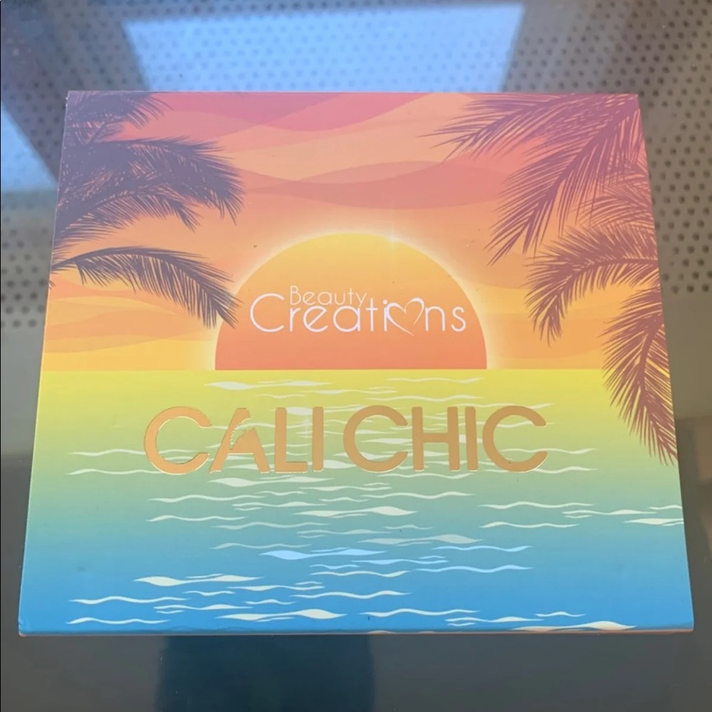 Calichic palette